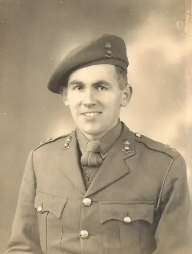 Wyn Lewis